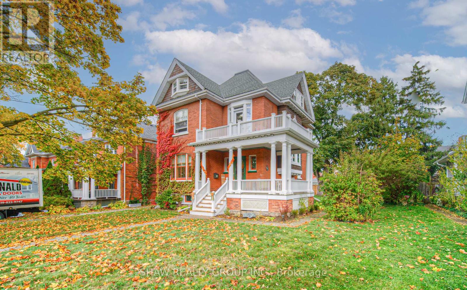 543 Queenston Rd, Cambridge, ON N3H 3J9