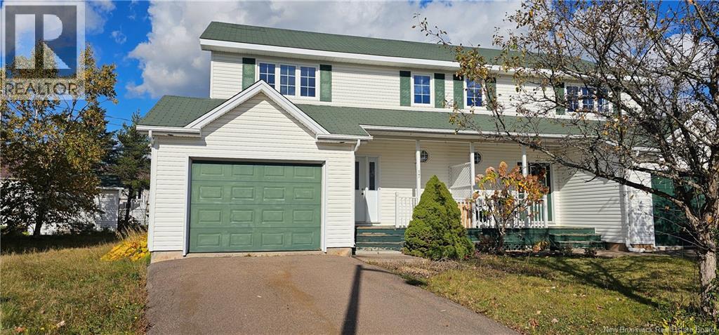 17 Sheffield Ct, Moncton, NB E1G 2J2