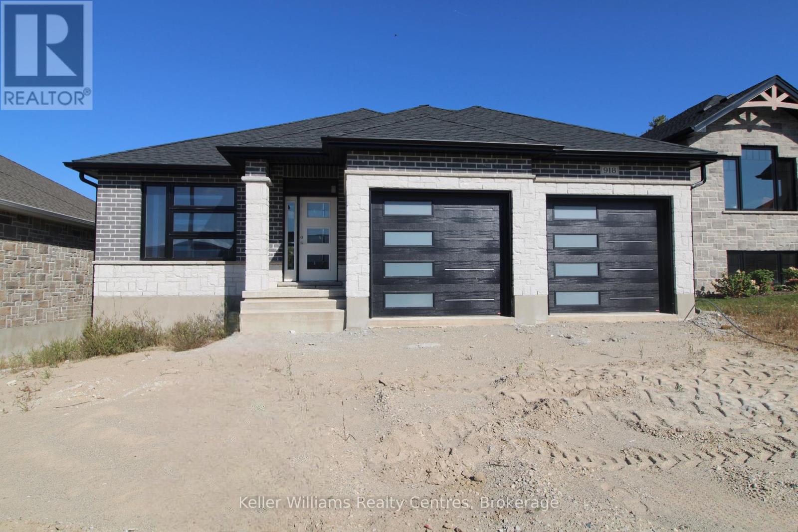 918 13th Street, Hanover, ON N4N 3B8