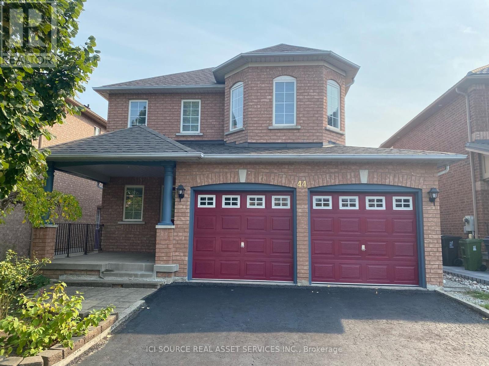 44 Candlebrook Cres, Toronto L'amoreaux, ON M1W 4B4