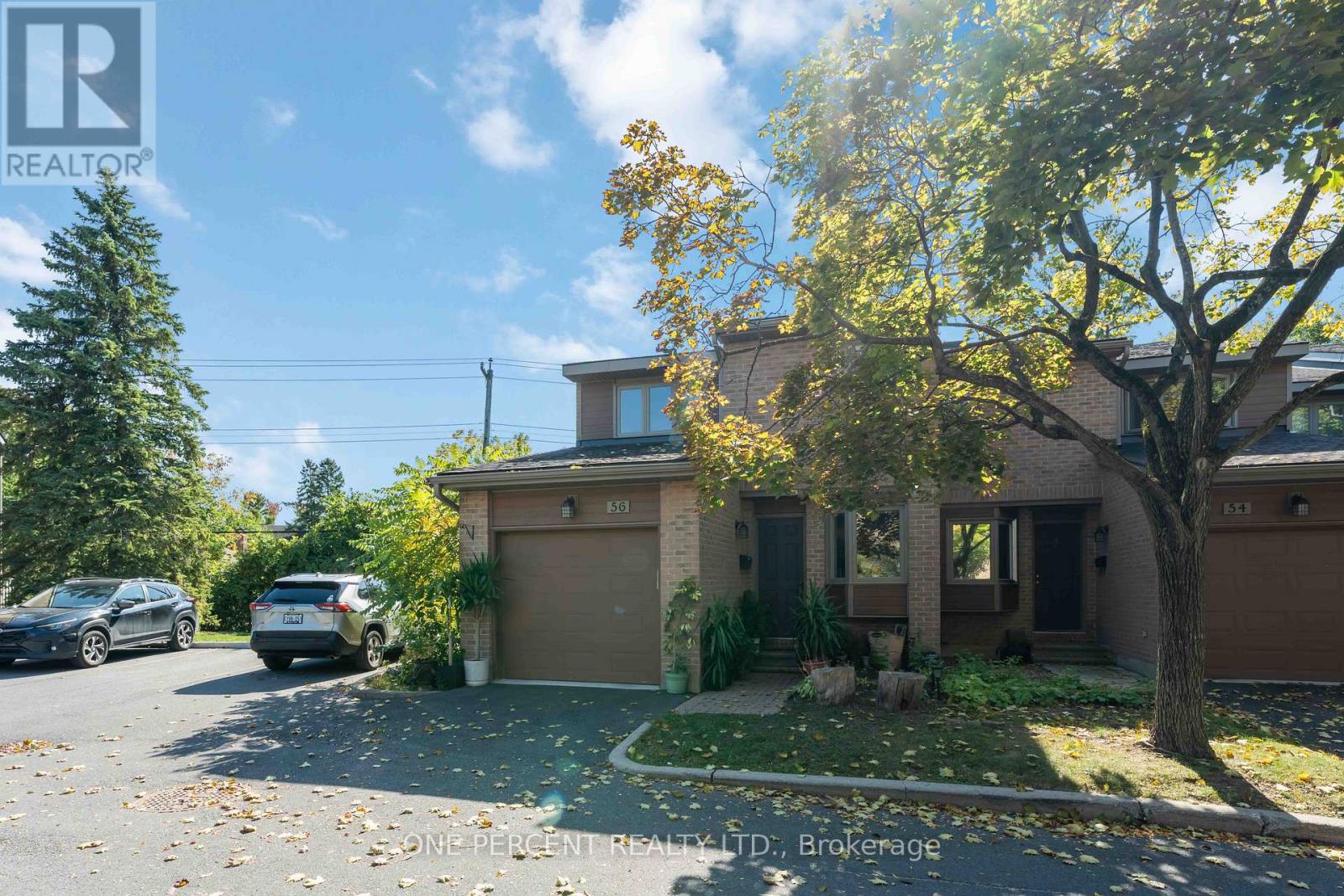 56 710 Coronation Ave, Ottawa, ON K1G 4G7