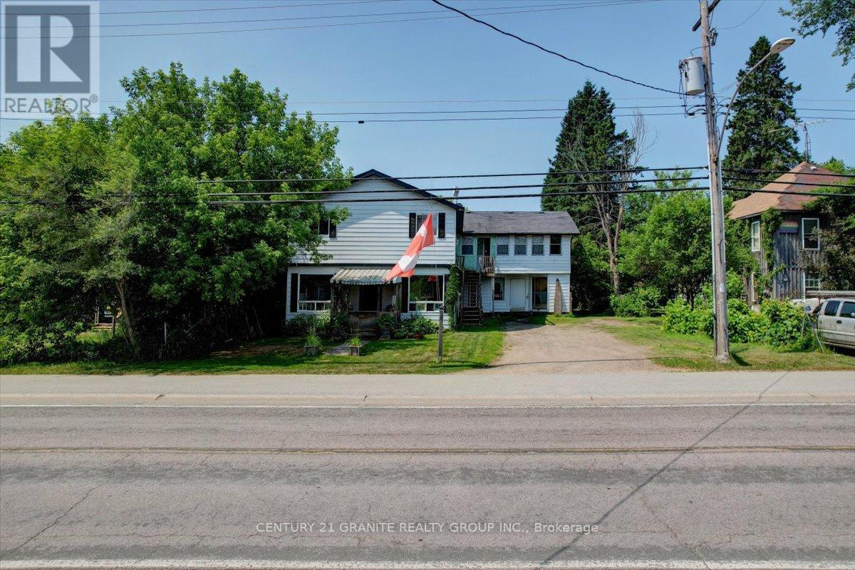 2289 Loop Rd, Highlands East, ON K0L 3C0