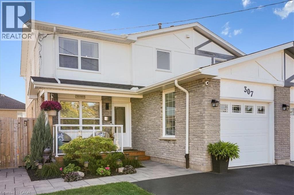 307 Highridge Ave, Hamilton, ON L8E 3W1