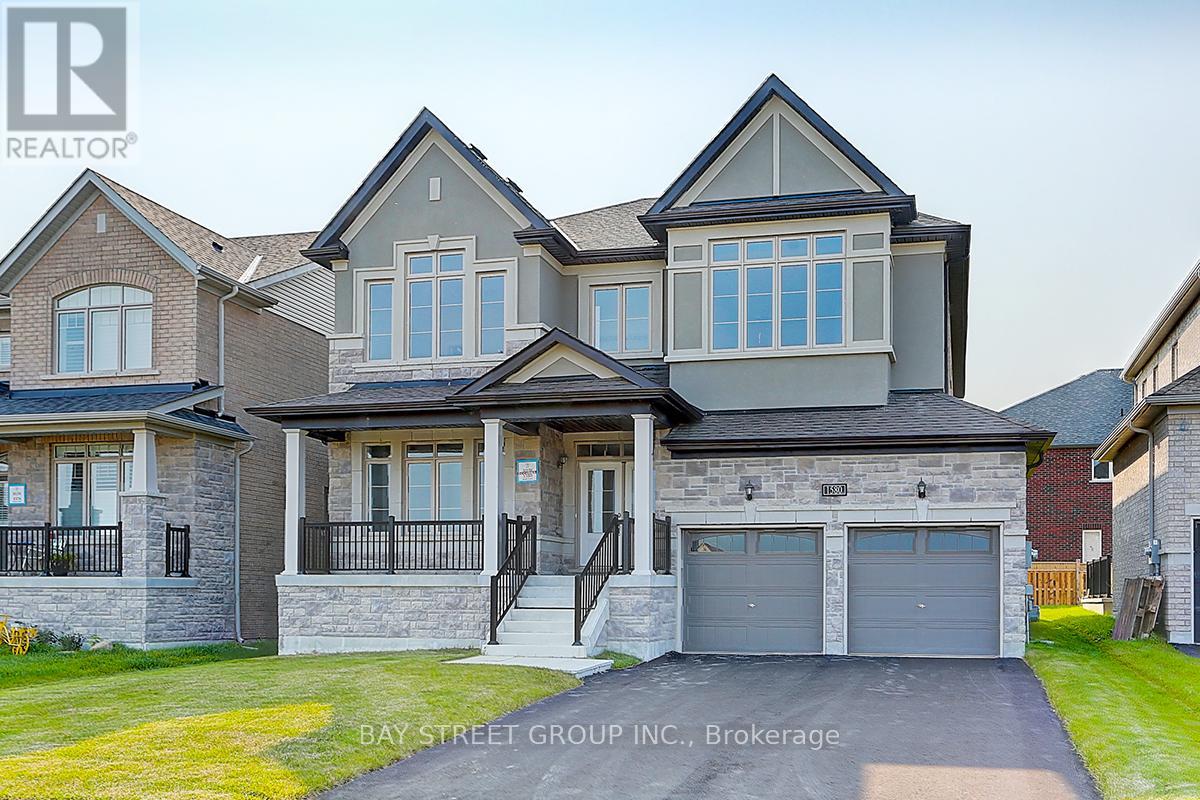1580 Sharpe St, Innisfil, ON L9S 0R3