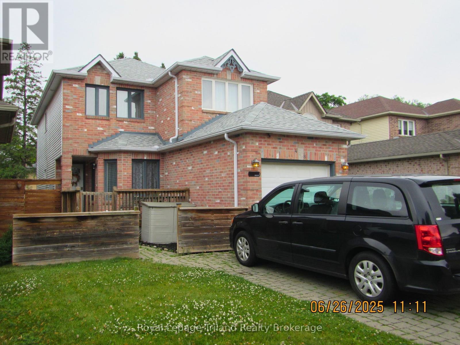 48 Canrobert St, Woodstock, ON N4S 8W9