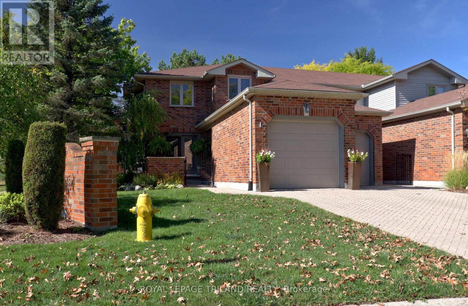 1 70 Sunnyside Dr, London, ON N5X 3W4