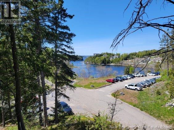 100 Drury Cove Rd, Saint John, NB E2J 2Z8