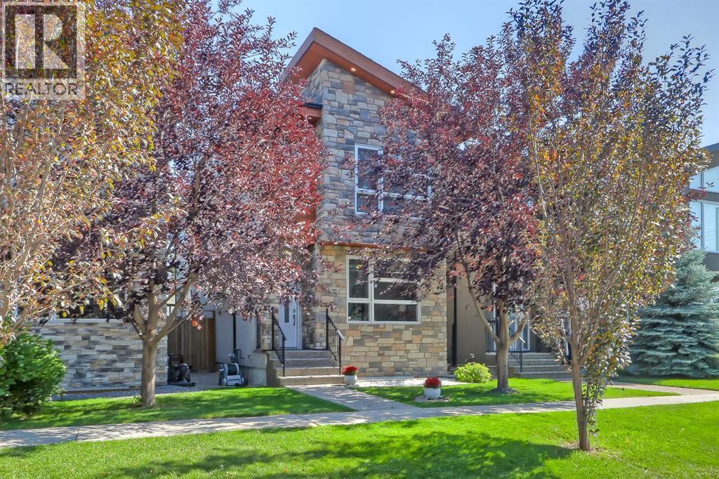 24 Street Sw Unit 1732 #a, Calgary, AB T3C 1J4