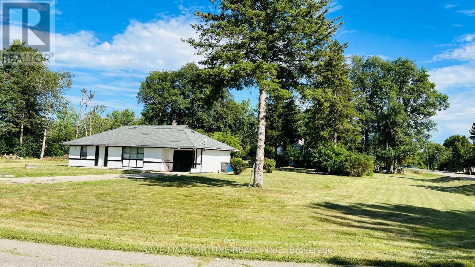 59 Marysfield Dr, Brampton, ON L6P 0J2
