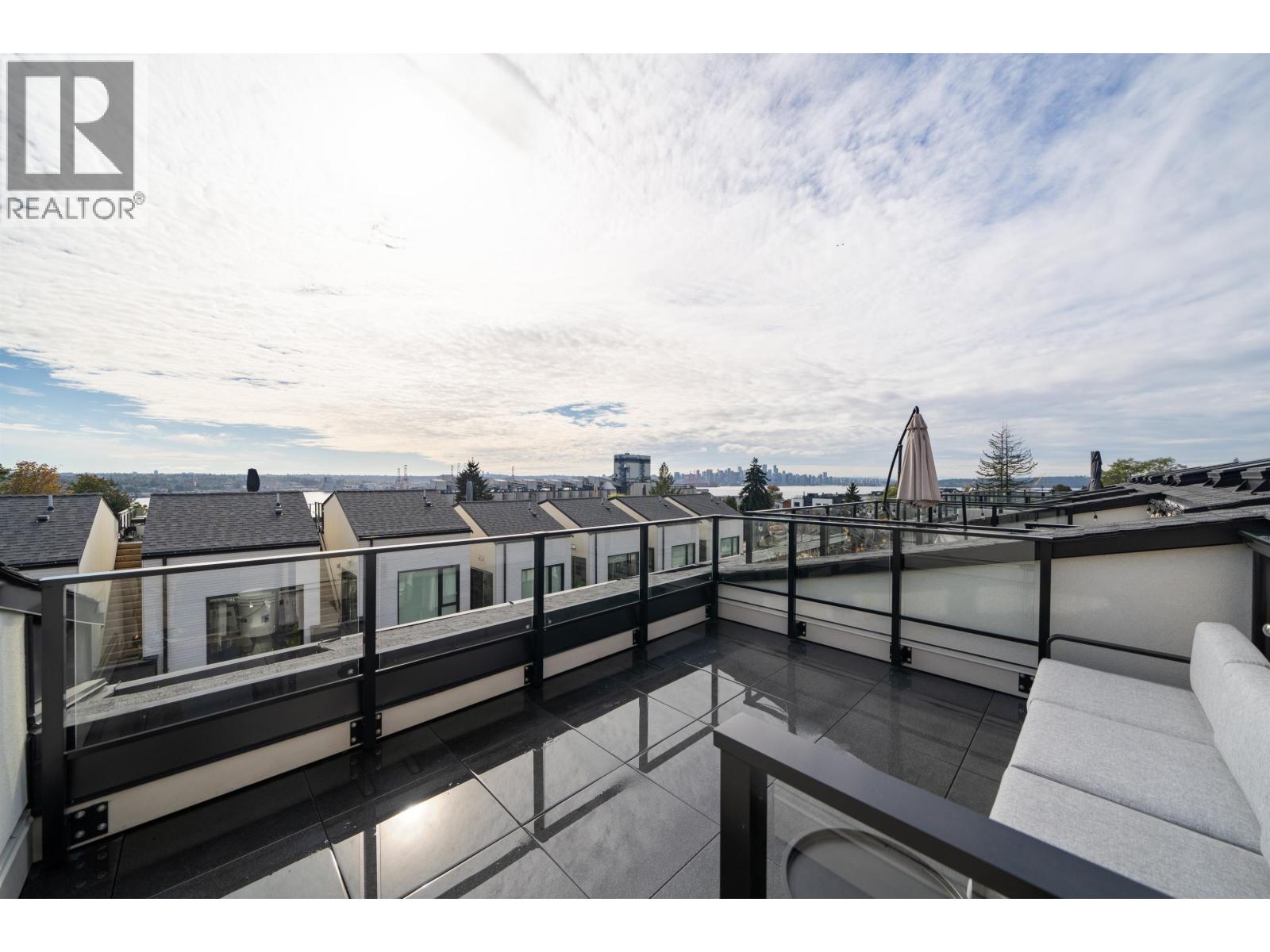 650 E 2nd Street Unit 228, North Vancouver, BC V7M 1E3