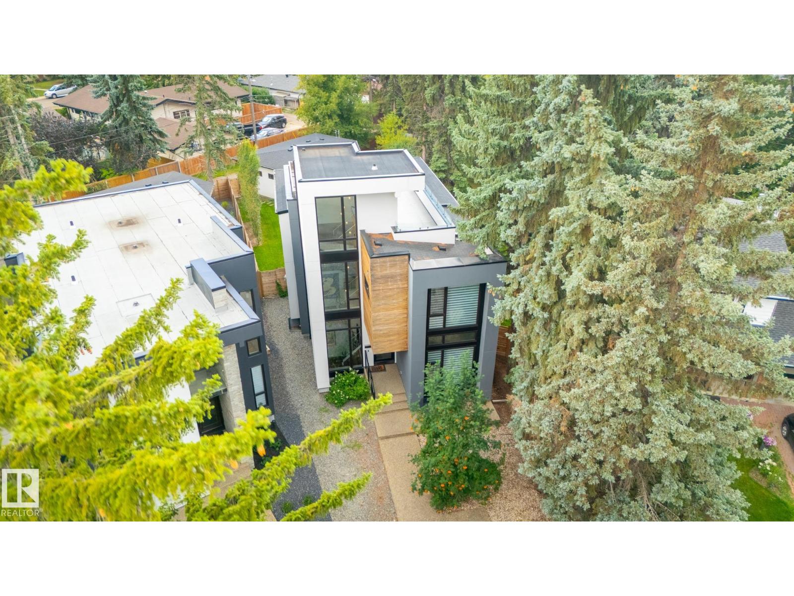 91 Av Nw Unit 14027 #a, Edmonton, AB T5R 5A8