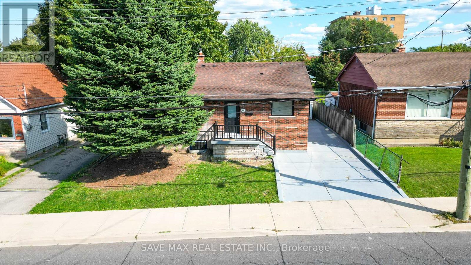441 W 5th St, Hamilton, ON L9C 3P5