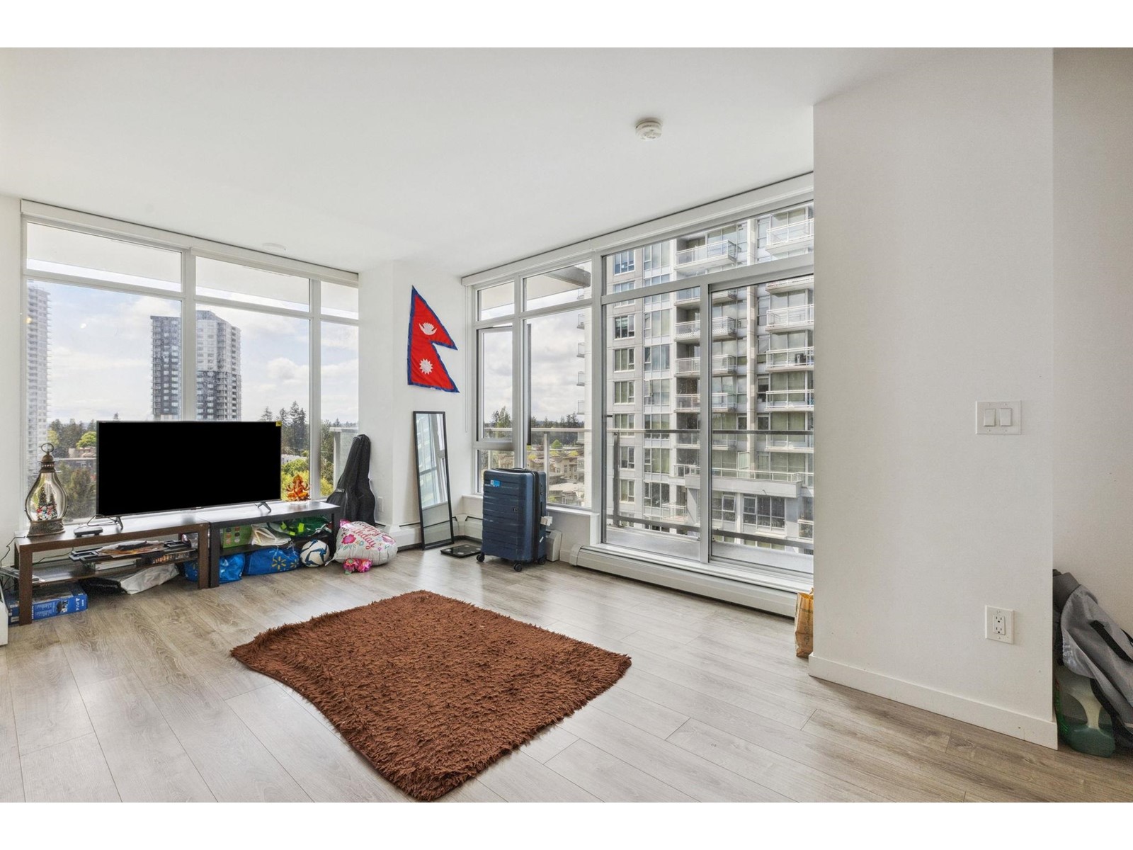 13350 Central Avenue Unit 1117, Surrey, BC V3T 0S1
