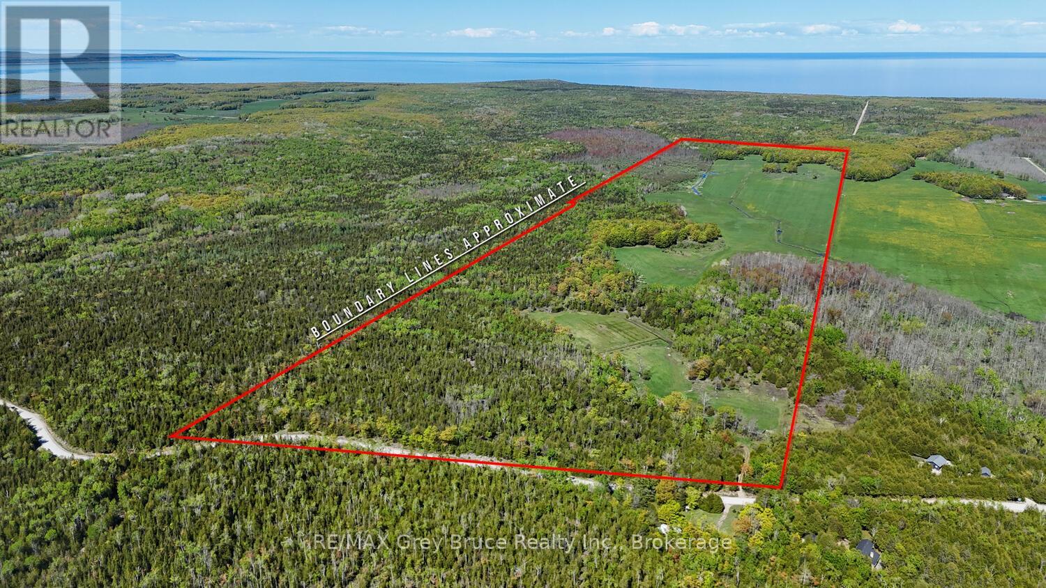 12 East Road, Northern Bruce Peninsula, ON N0H 1W0