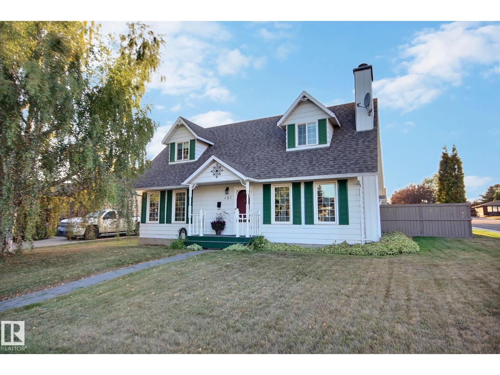 121 William Hustler Cr NW, Edmonton, AB T5A 4C1