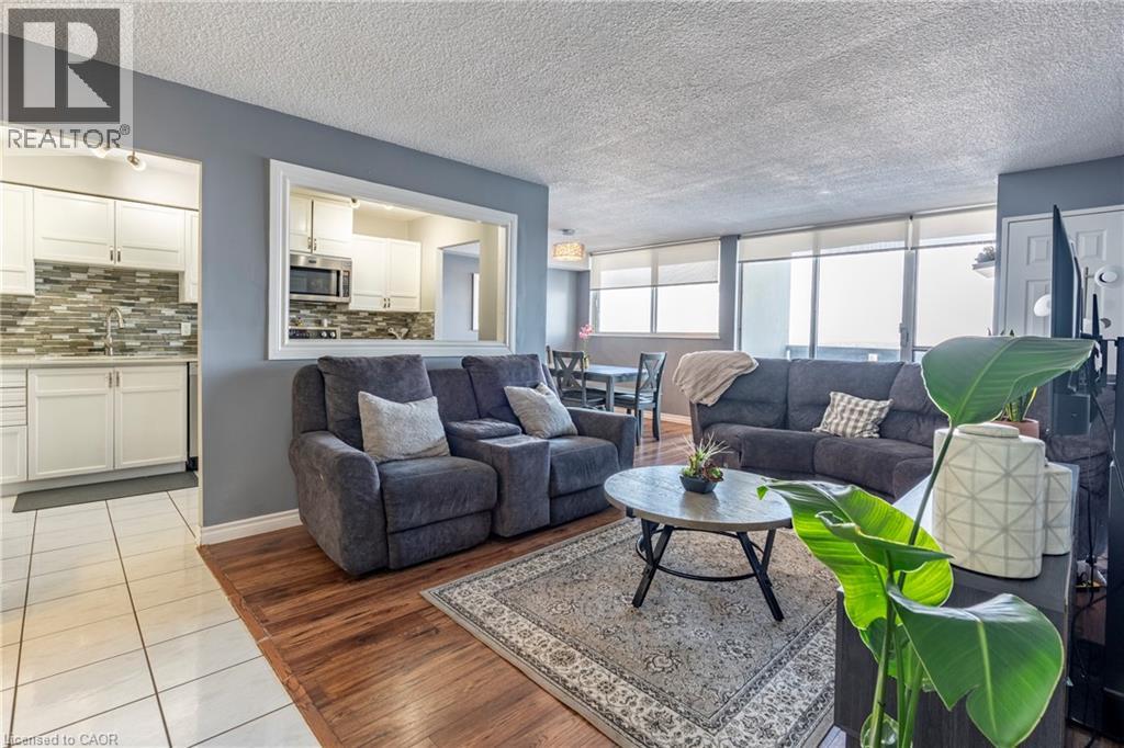 375 King Street N Unit 2002, Waterloo, ON N2J 4L6