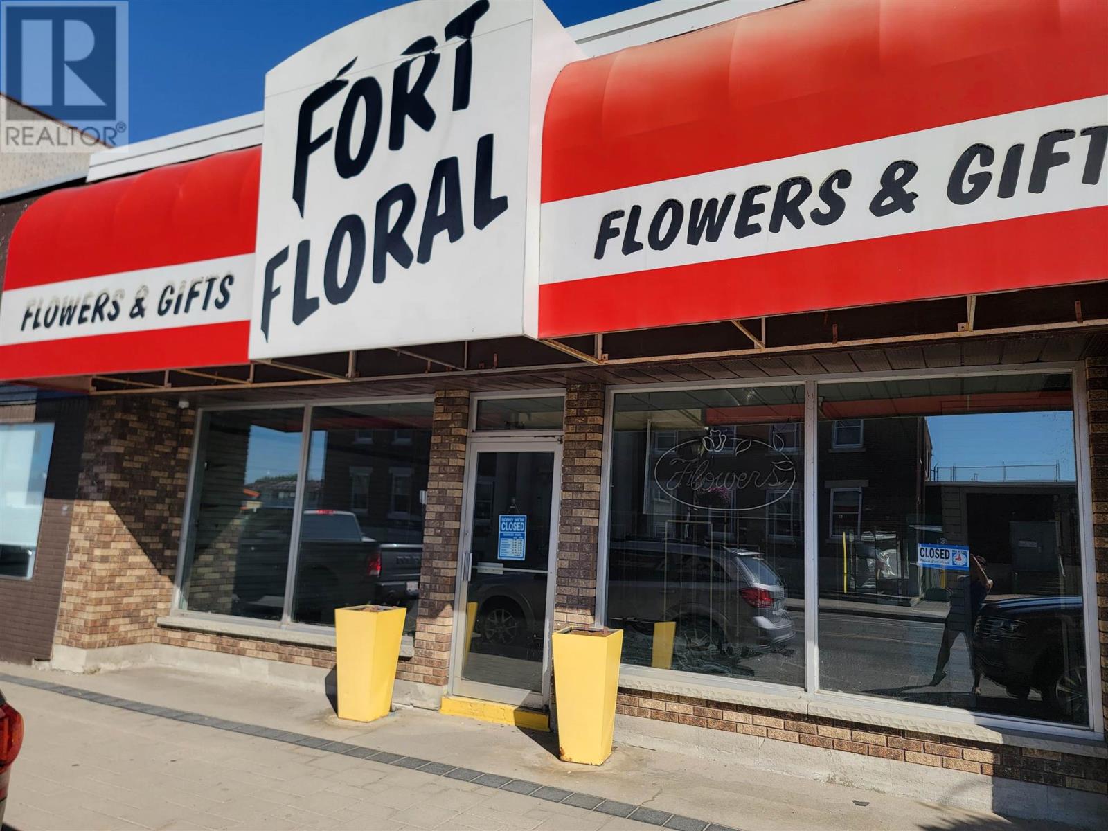 310 Scott St, Fort Frances, ON P9A 1G9