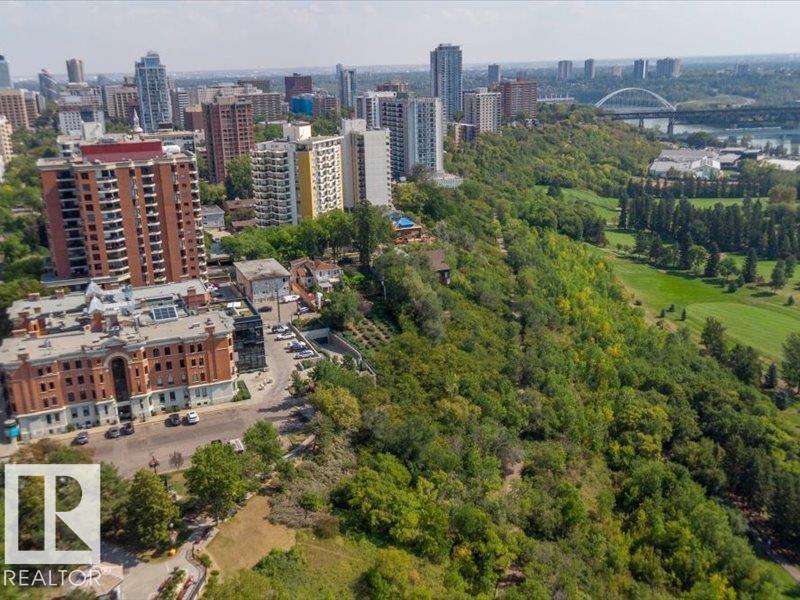 11503 100 Avenue Northwest #1503, Edmonton, AB T5K 2K7