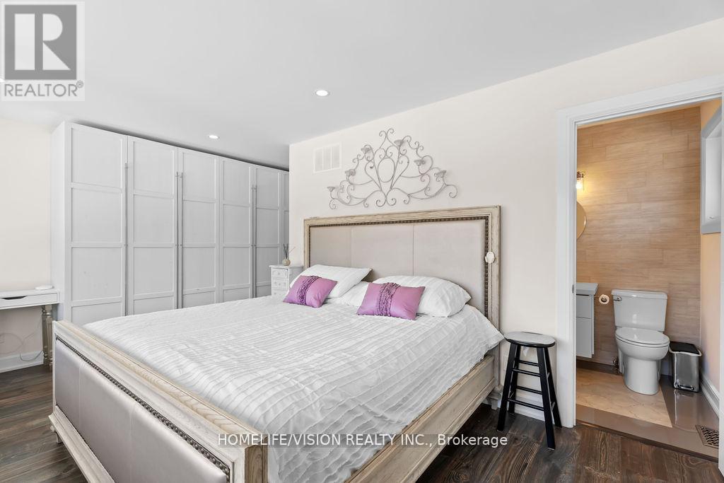 10 Majestic Ct, Toronto Yorkdale-glen Park, ON M6B 3K3