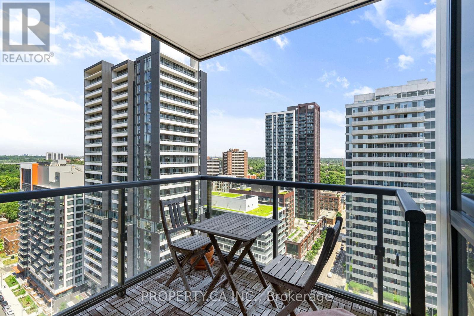 2212 170 Sumach St, Toronto, ON M5A 3H6