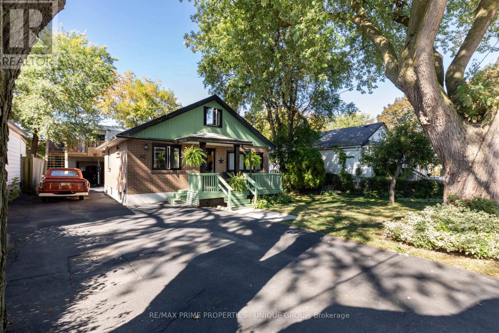 40 Jeavons Ave, Toronto, ON M1K 1S8
