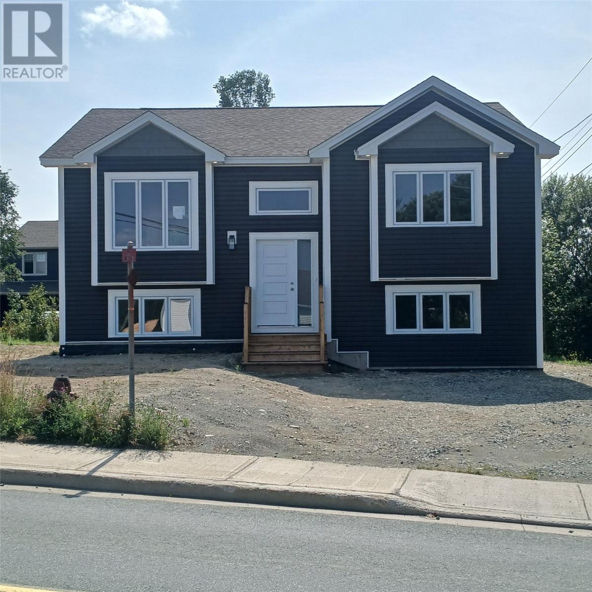 202 Fowlers Rd, Conception Bay South, NL A1X 0B2