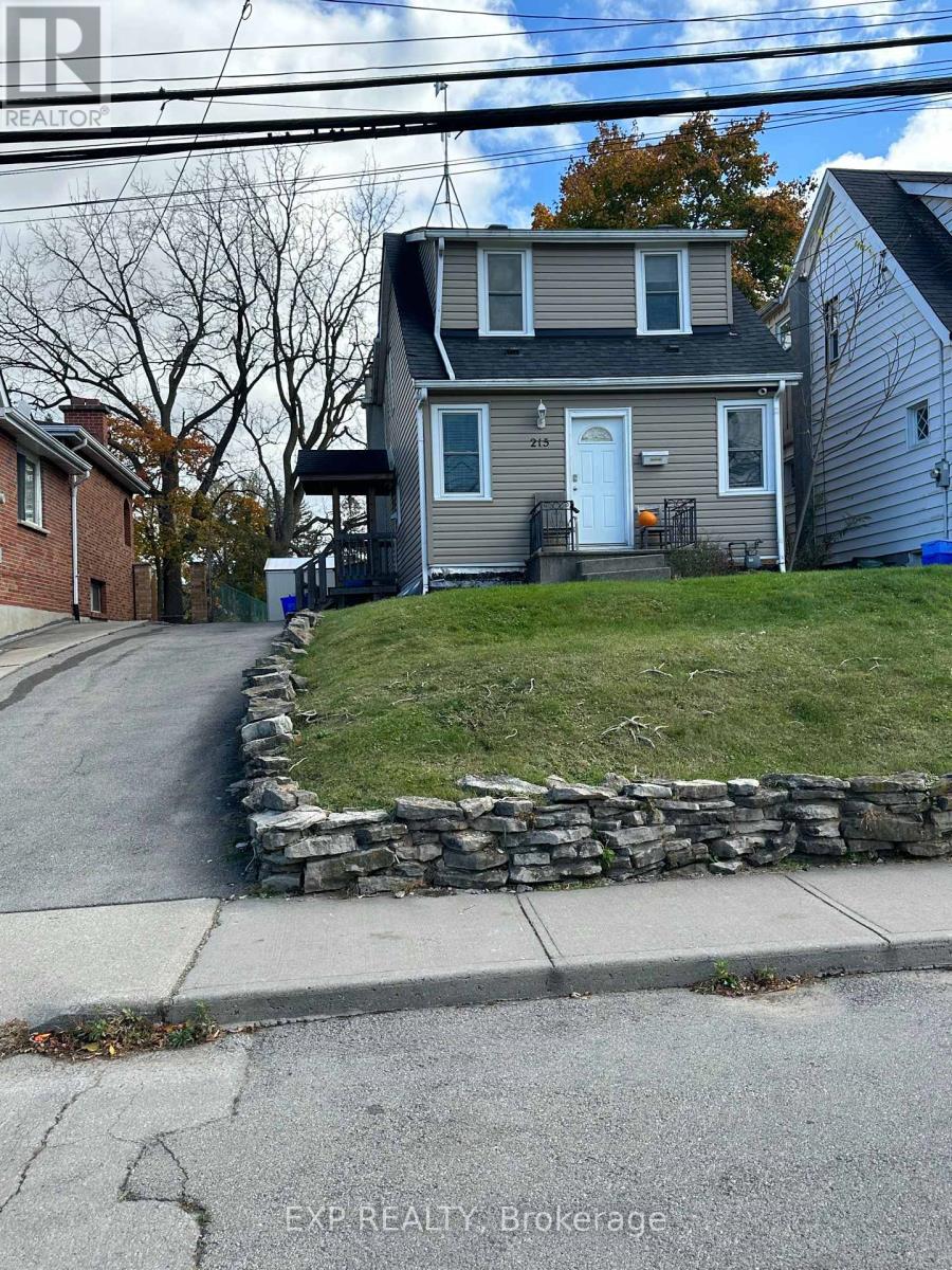 215 Emerson St, Hamilton, ON L8S 2Y3