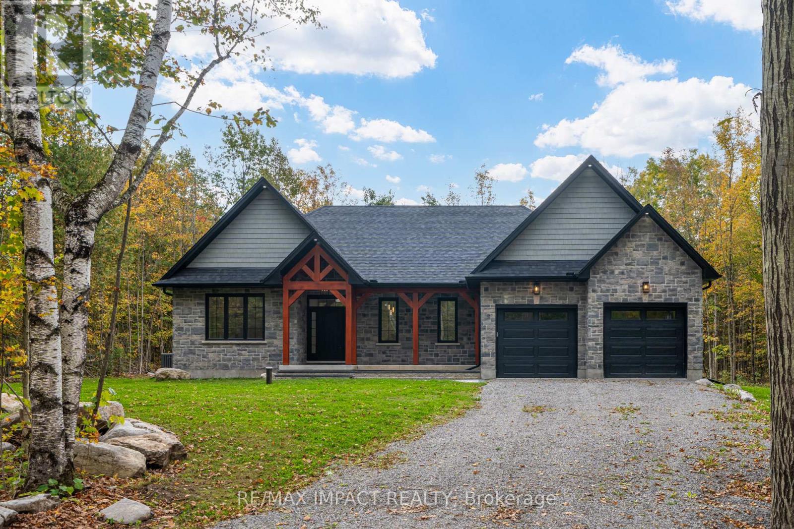 11 Maplewood Ct, Trent Lakes, ON K0L 1J0