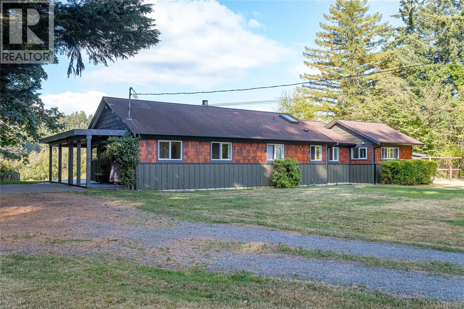 5410 Matson Rd, Ladysmith, BC V9G 1L9