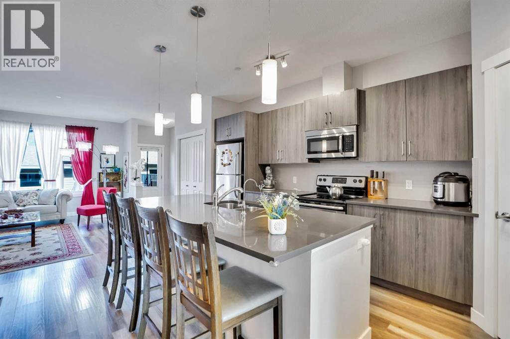 64 Howse Dr NE, Calgary, AB T3P 0V4