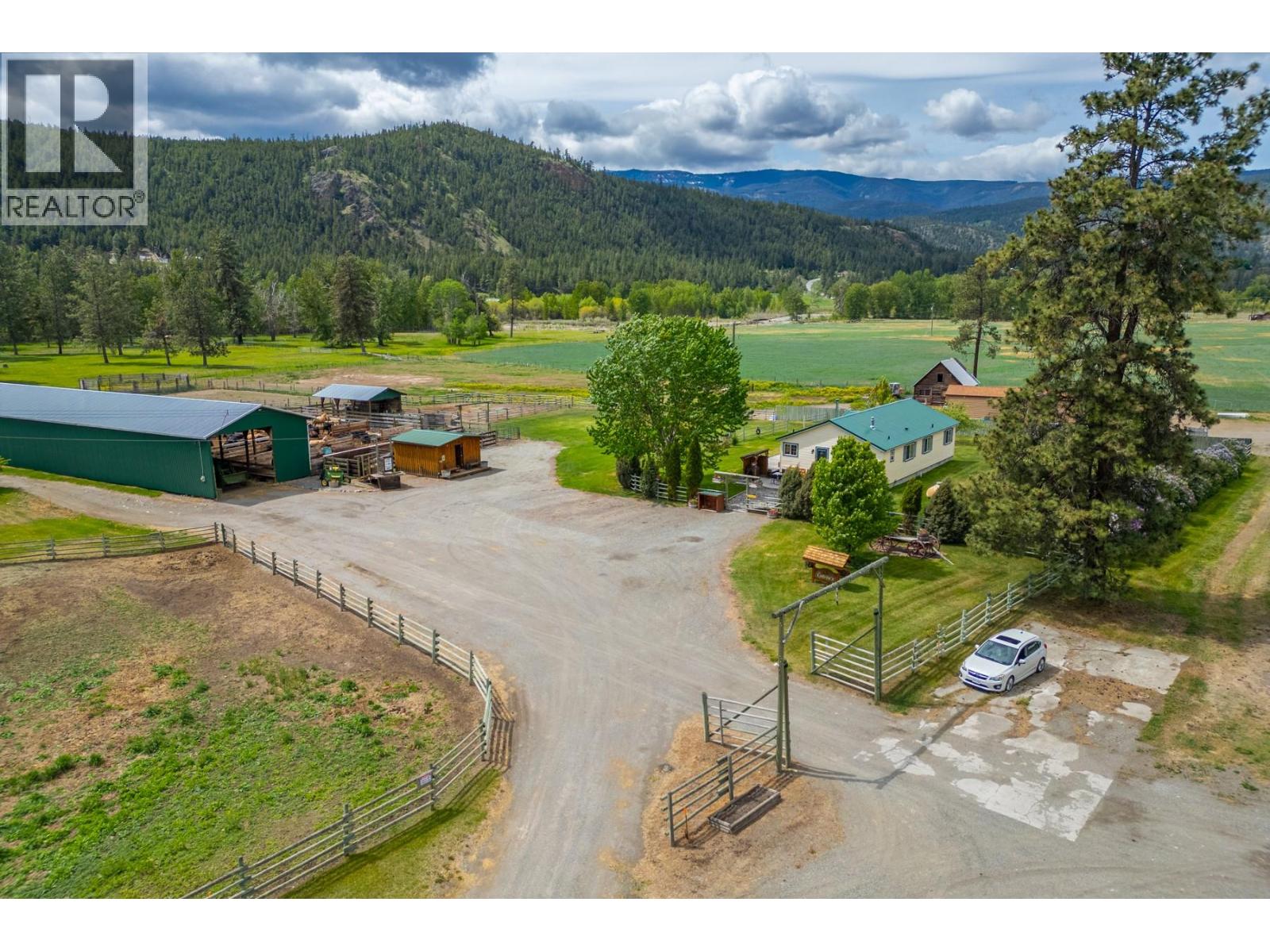 2225 Hazelhurst Rd, Merritt, BC V1K 1N7
