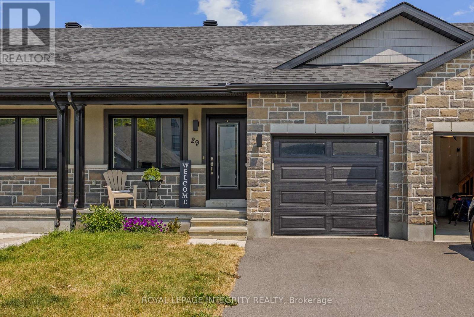 29 Morgan Clouthier Way, Arnprior, ON K7S 0H9