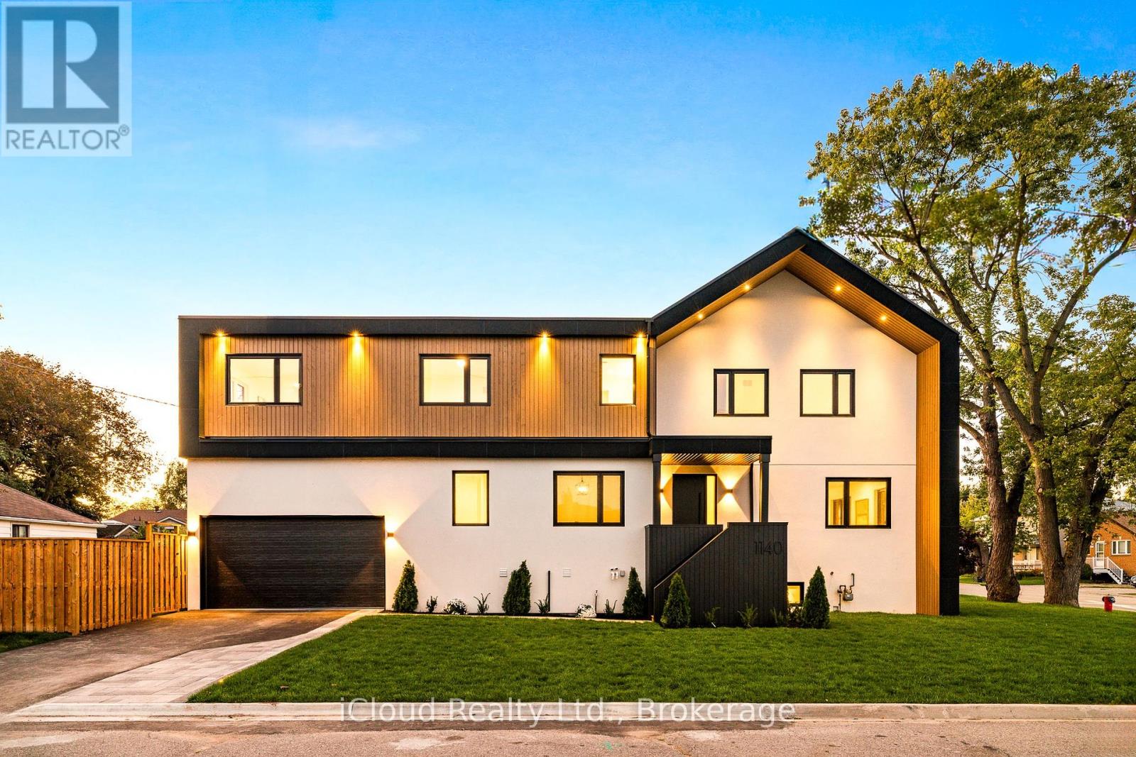1140 Ogden Ave, Mississauga, ON L5E 2G9