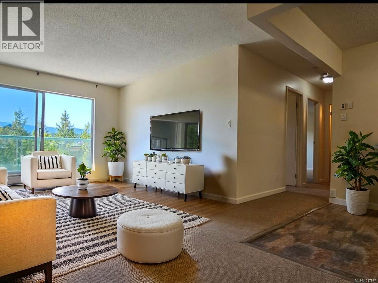 6711 Dover Rd Unit 424 Rd, Nanaimo, BC V9V 1L9