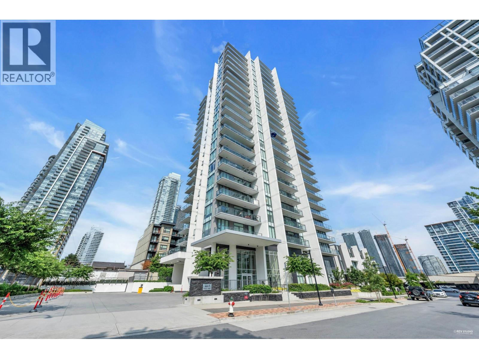 4465 Juneau Street Unit 1704, Burnaby, BC V5C 0L8