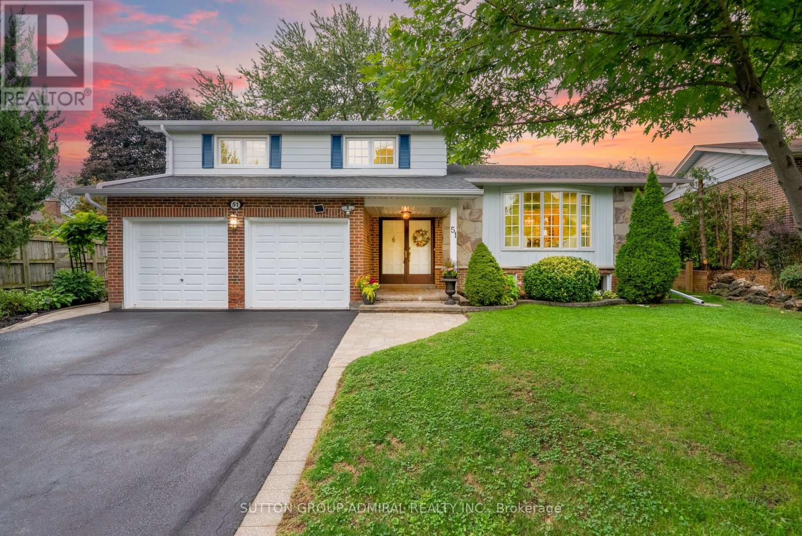 51 Blue Spruce Ln, Markham, ON L3T 3W8