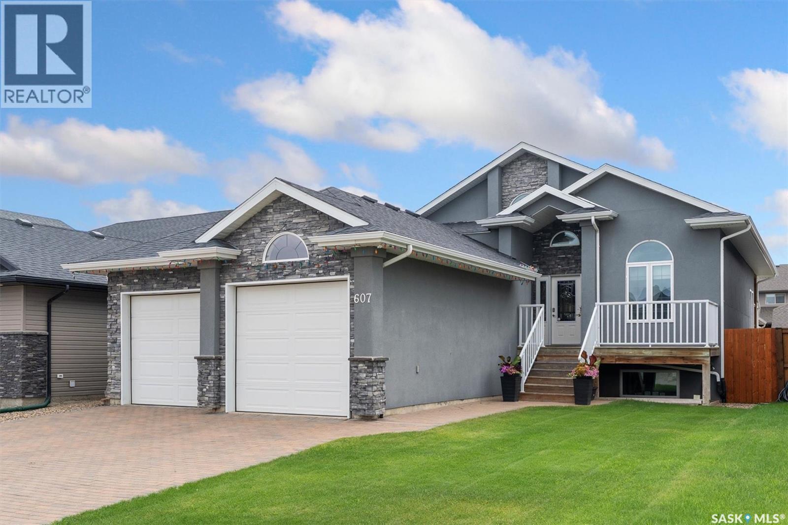 607 Werschner Cres, Saskatoon, SK S7V 0E1