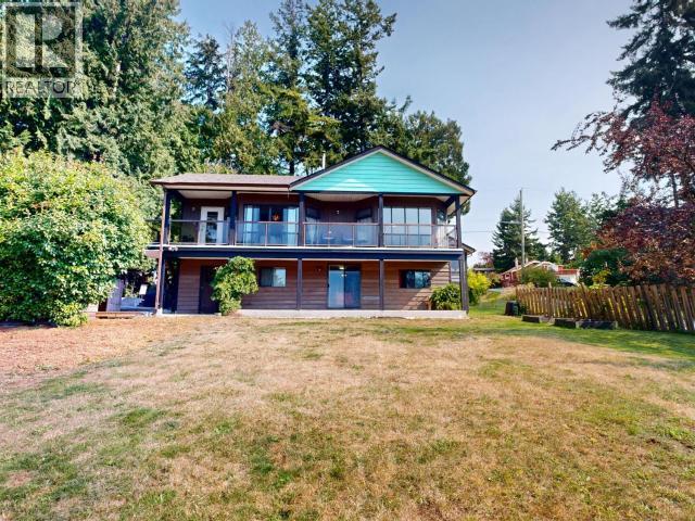 4739 Harvie Ave, Powell River, BC V8A 2P4