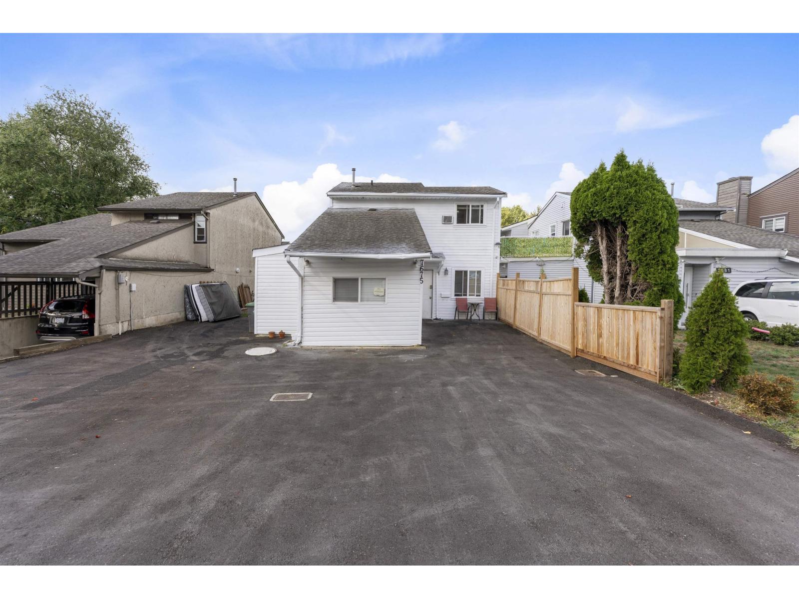 125 Street Unit 7675, Surrey, BC V3W 7W2