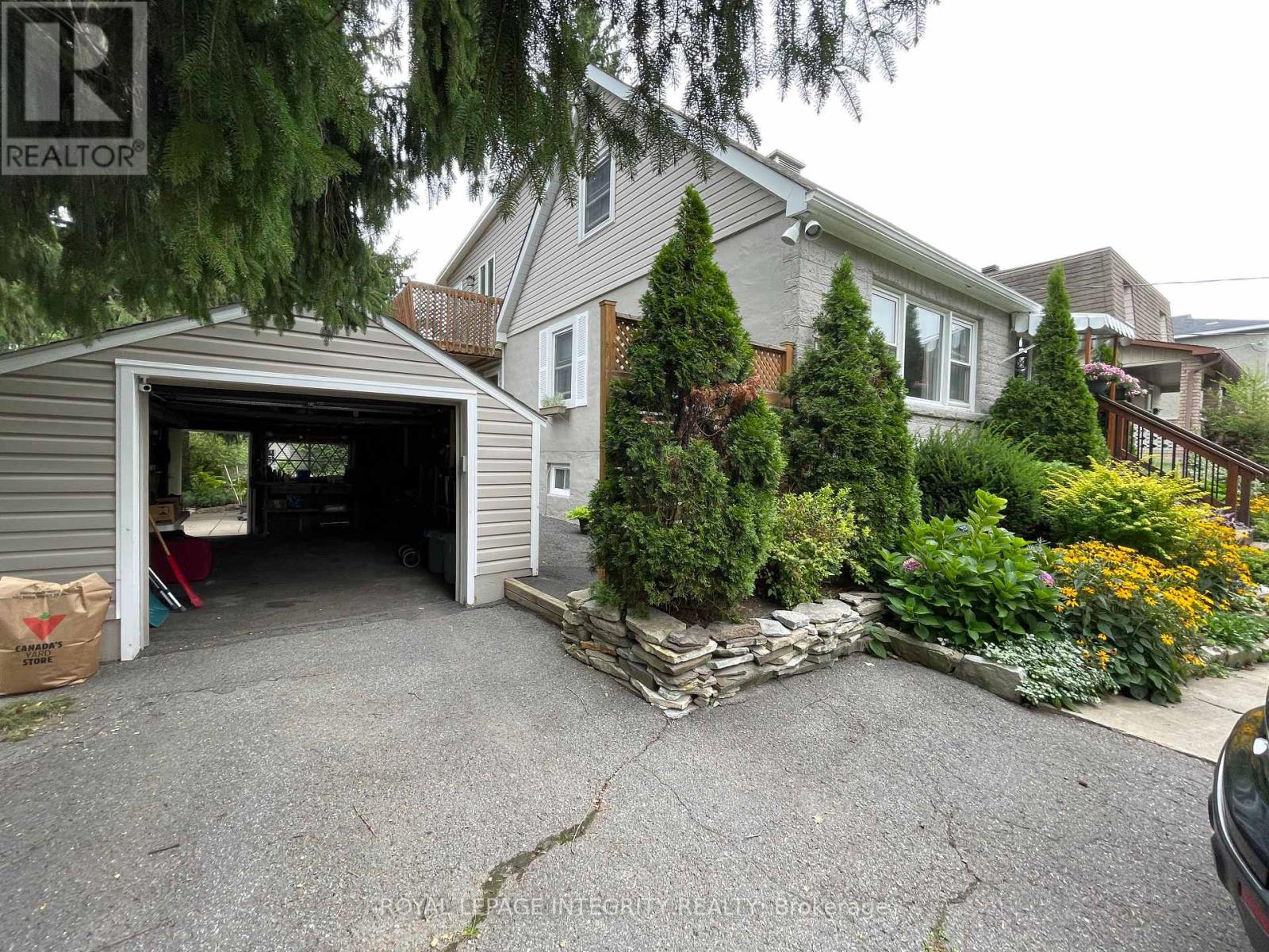 465 Guy St, Ottawa, ON K1K 1C1