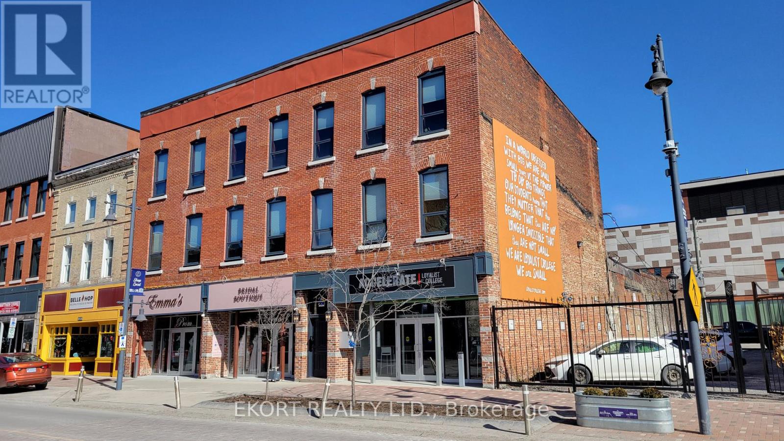 249-253 Front St, Belleville, ON K8N 2Z8