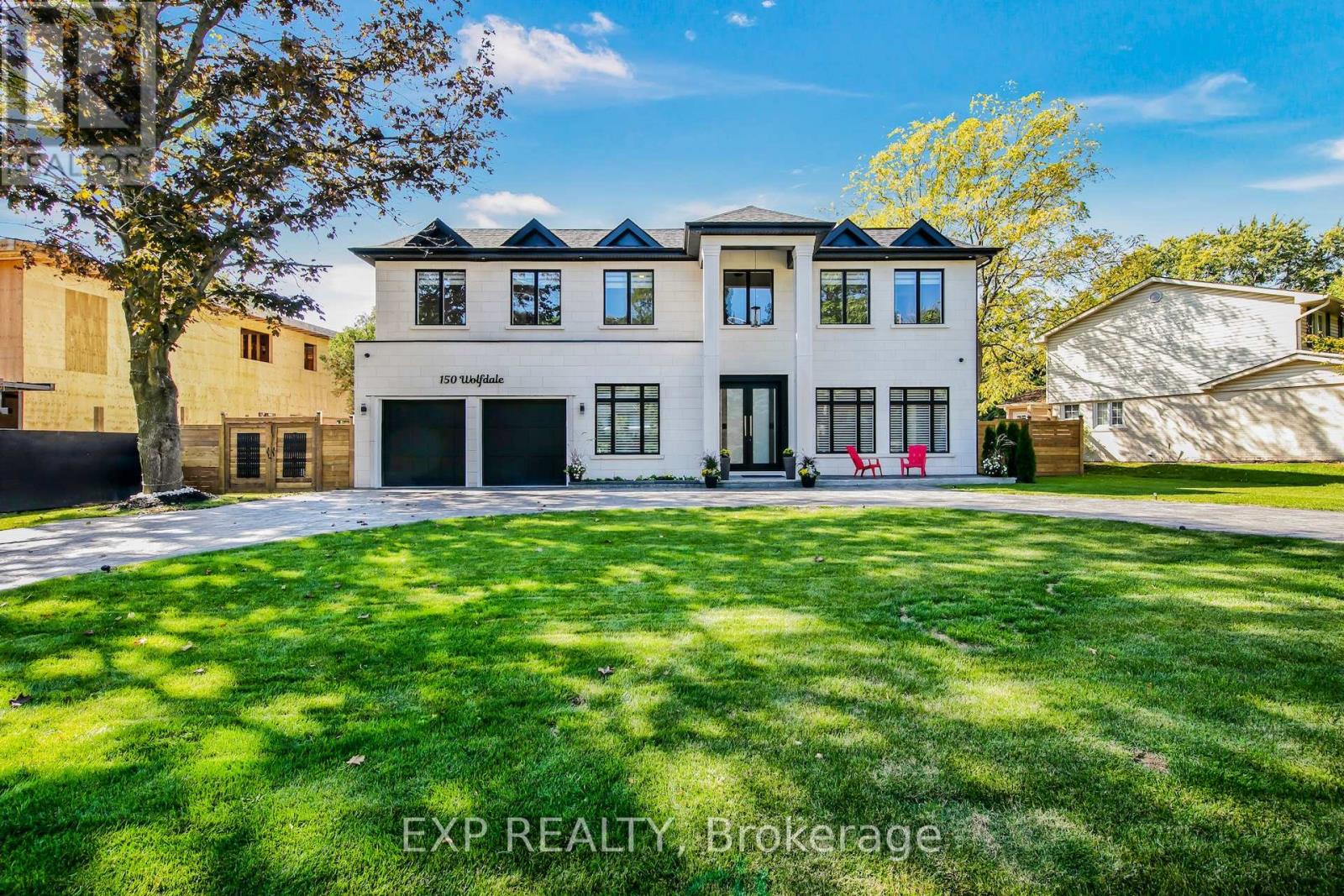 150 Wolfdale Ave, Oakville, ON L6L 4S1