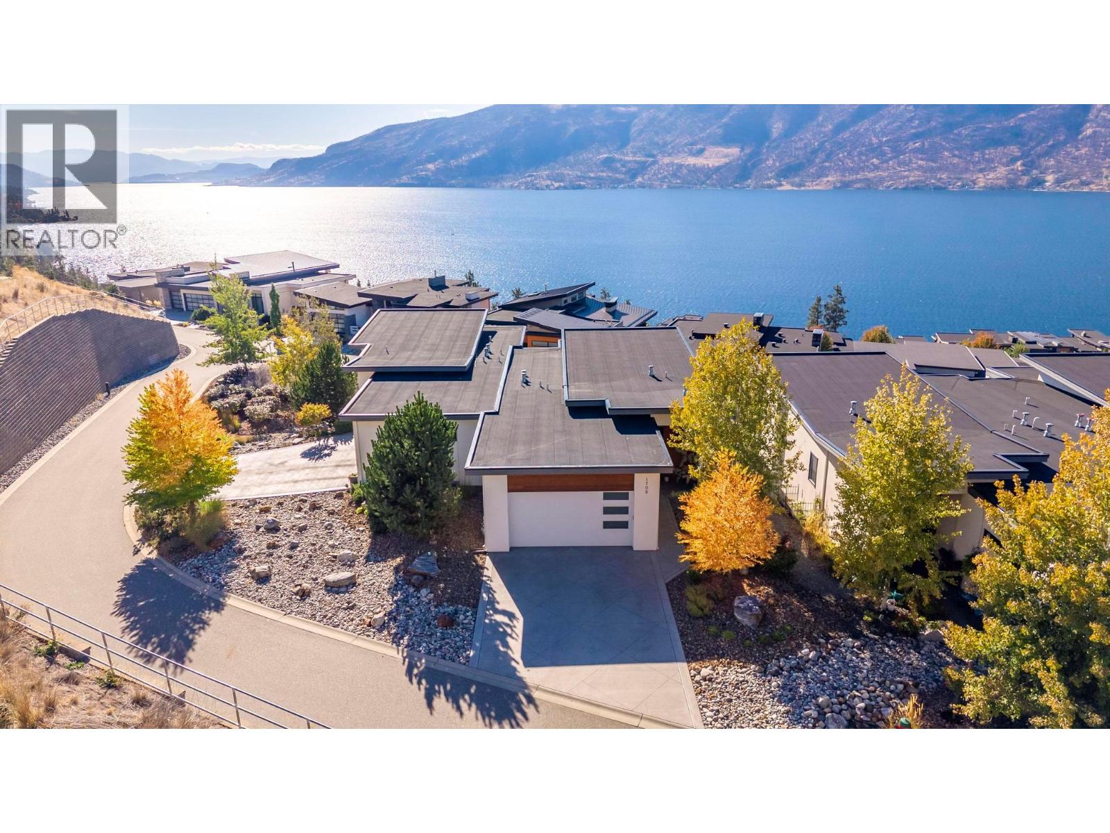 1768 Slateview Cres, Lake Country, BC V4V 2T4
