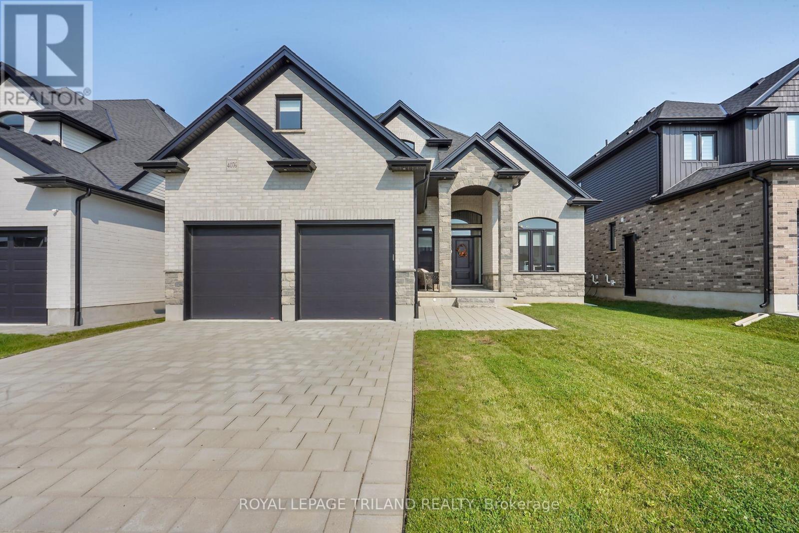 4076 Sugarmaple Xing, London South South V, ON N6P 1A4