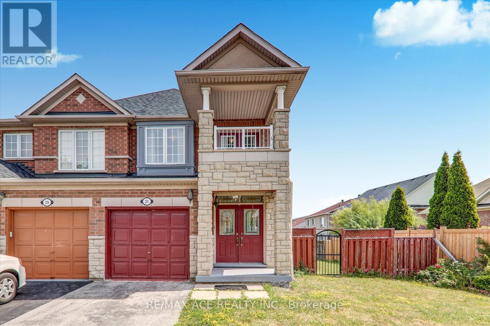 31 Cherryplum Way, Brampton, ON L6S 6J4