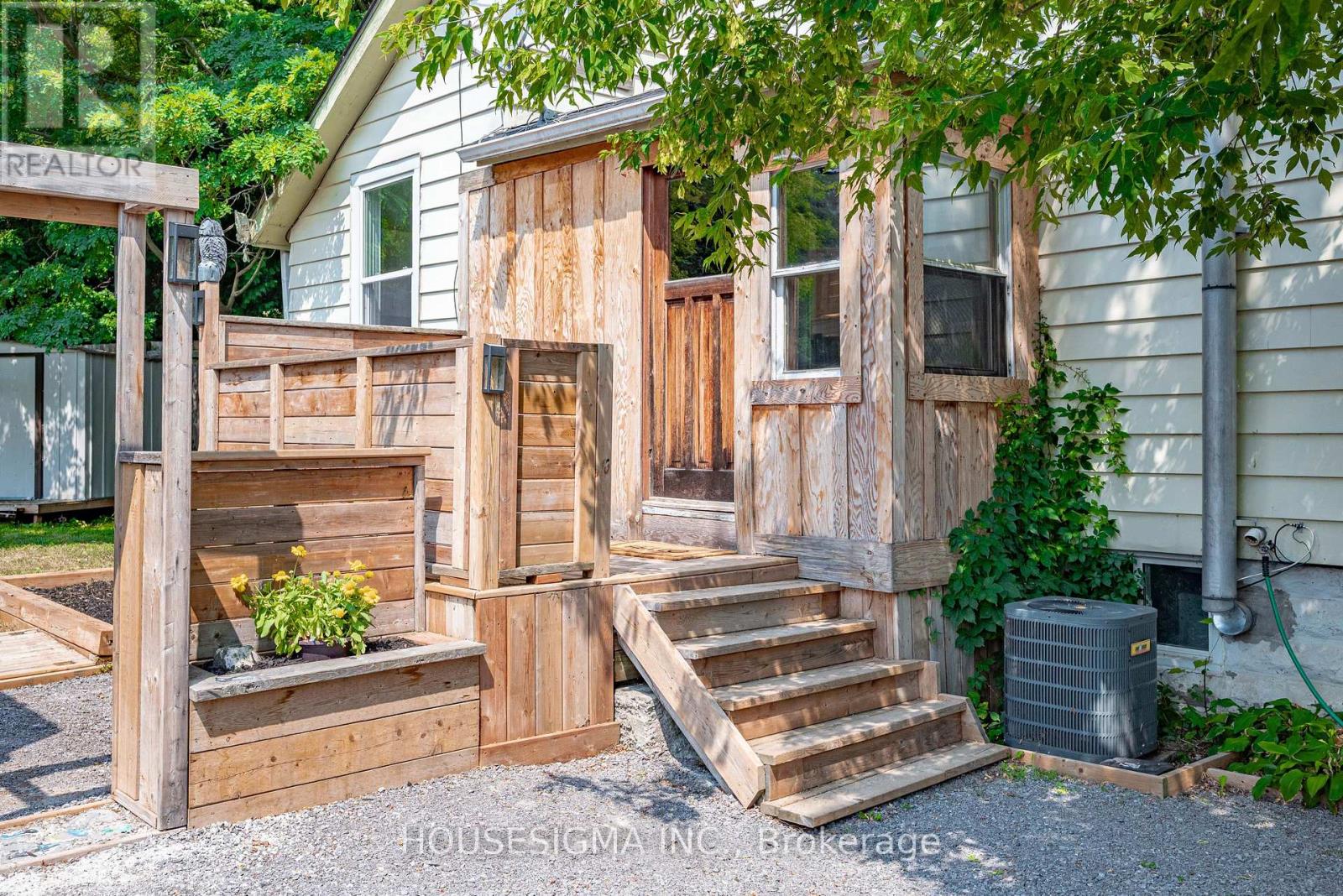 148 Cavan St, Port Hope, ON L1A 3B9