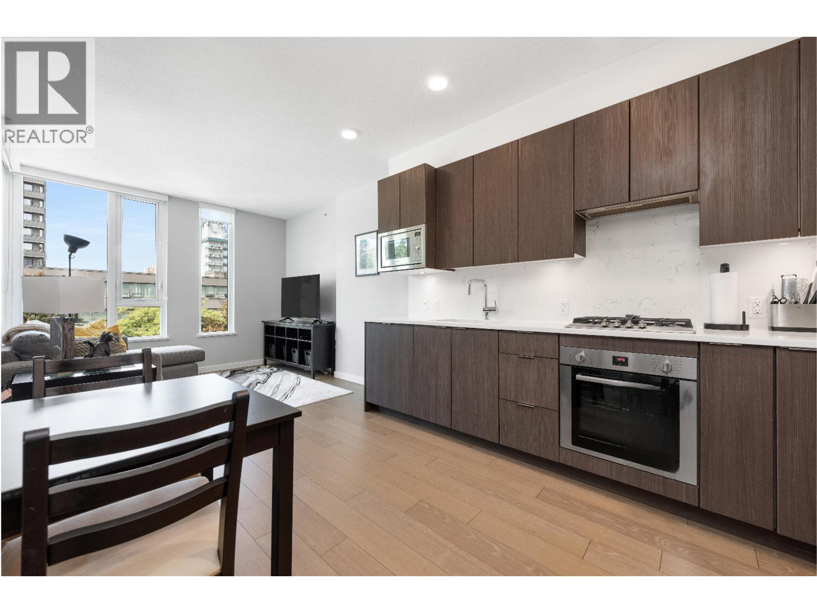 2888 Cambie Street Unit 309, Vancouver, BC V5Z 0H3