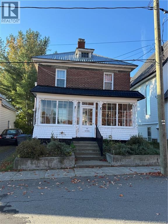 111 Victoria St, Woodstock, NB E7M 3A4