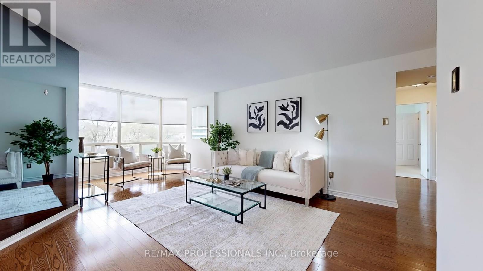 408 1300 Islington Ave, Toronto, ON M9A 5C4