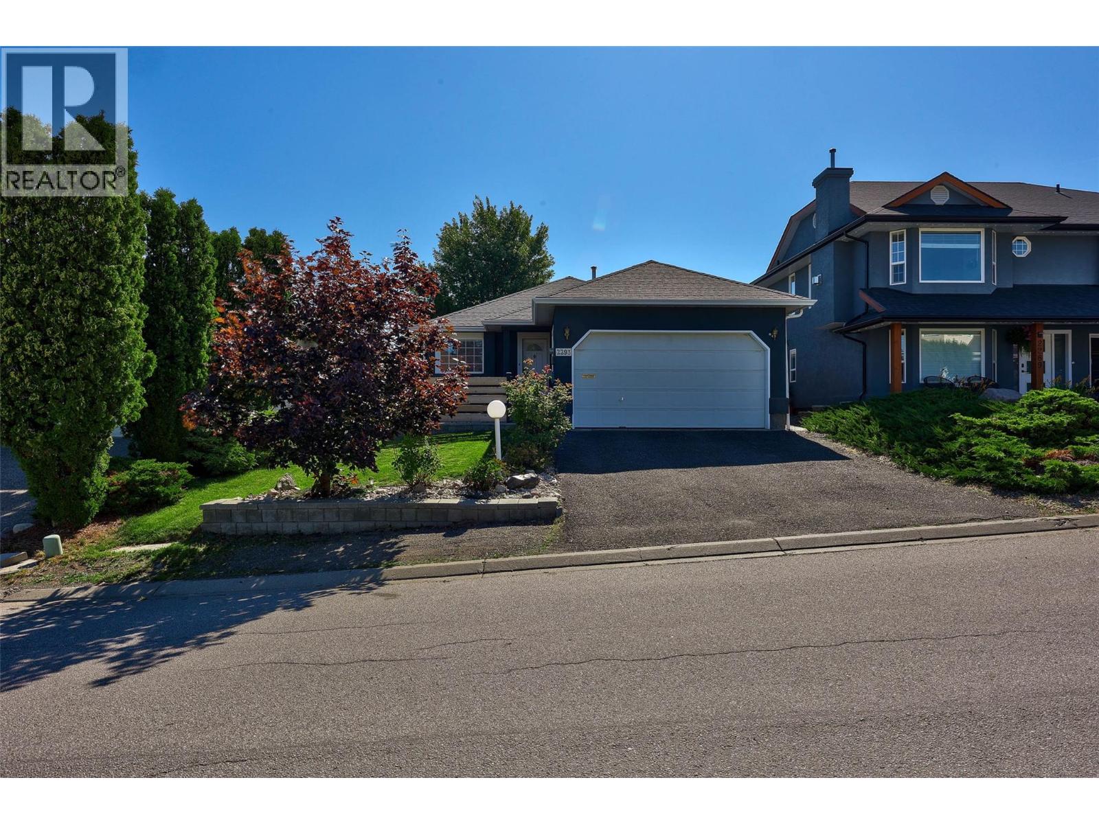 2293 Turnberry Pl, Kamloops, BC V1S 1S9